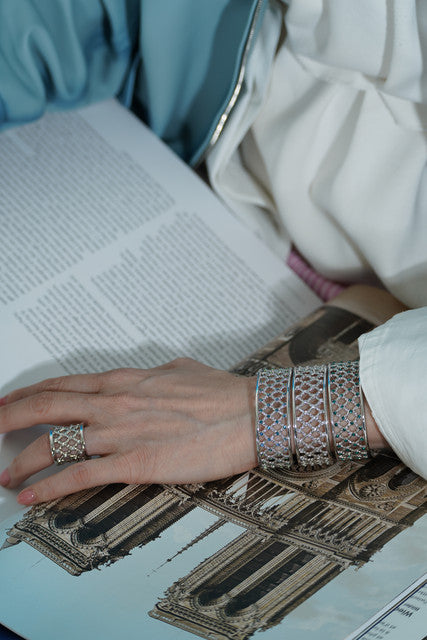 The fishnet bracelets